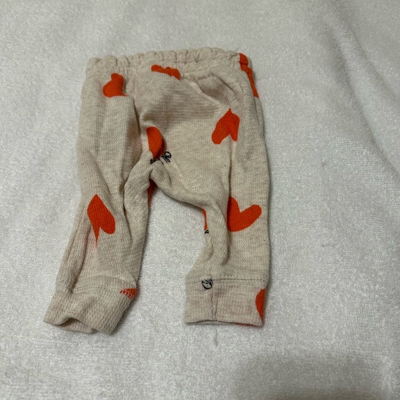 Old Navy baby Valentine's Day outfit long sleeve onesie size 0-3 months - Picture 7 of 8